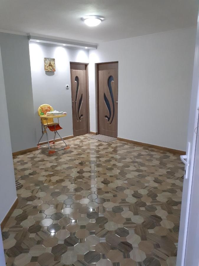 Casa De Oaspeti Cristian 프라이드 외부 사진