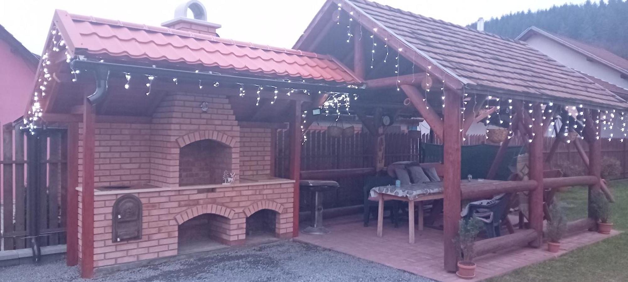 Casa De Oaspeti Cristian 프라이드 외부 사진